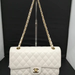 Bolsa CHANEL Matelasse 25 branco